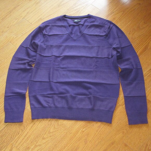 Men's Simons Purple Cotton Blend V-neck Sweater Size Small - Picture 1 of 4